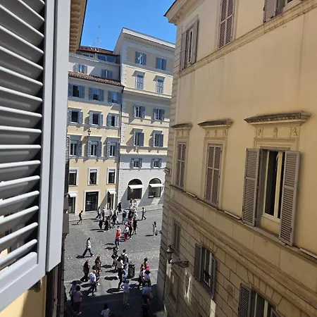 Toa At Spanish Steps